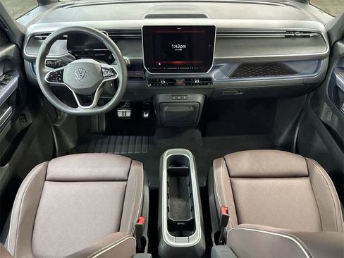 New 2025 Volkswagen ID. Buzz Pro S image 29