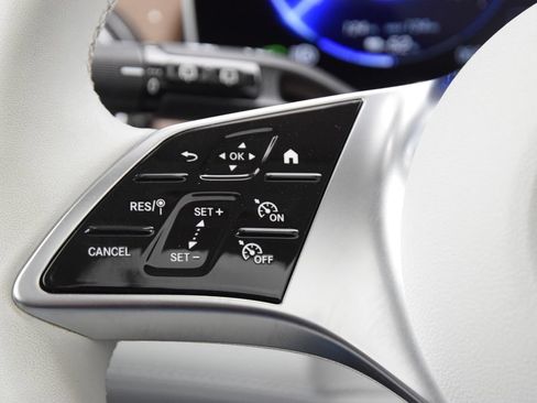 Certified 2023 Mercedes-Benz EQE 350+ 4MATIC SUV image 24