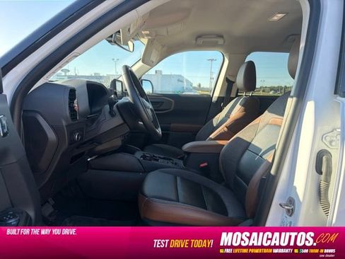 Used 2023 Ford Bronco Sport Outer Banks w/ Tech Package AWD/4WD image 7