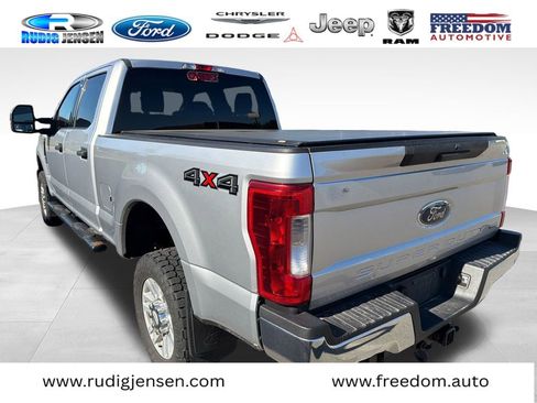 Used 2019 Ford F250 XLT AWD/4WD image 3