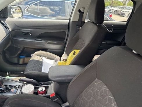 Used 2021 Mitsubishi Outlander Sport LE FWD image 9