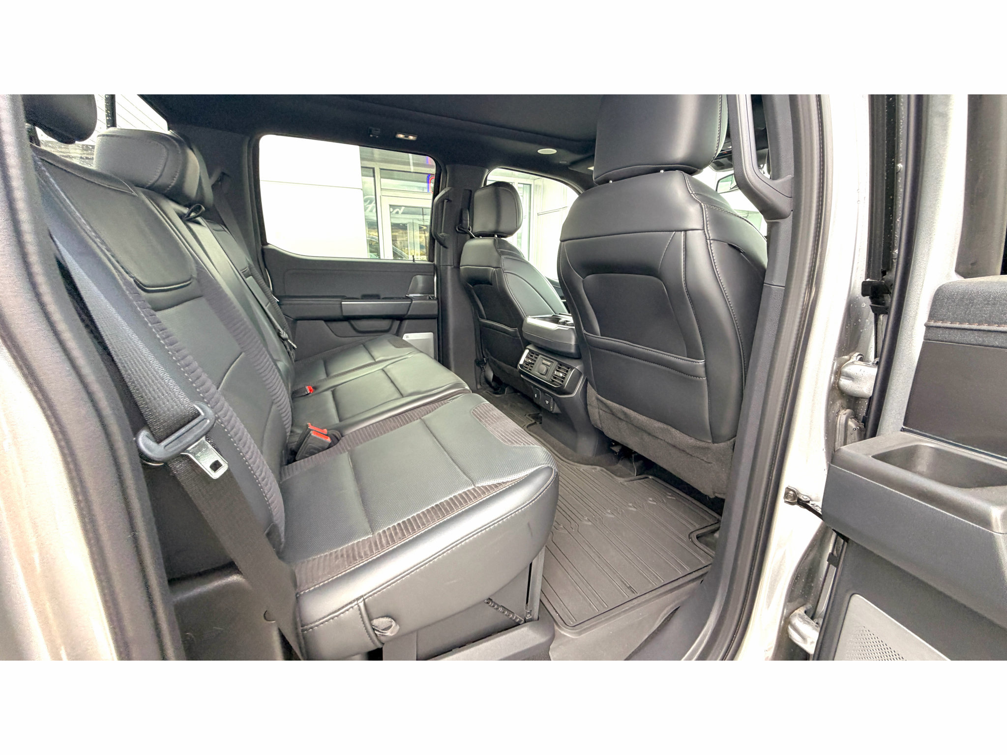 Used 2023 Ford F150 Raptor AWD/4WD image 9