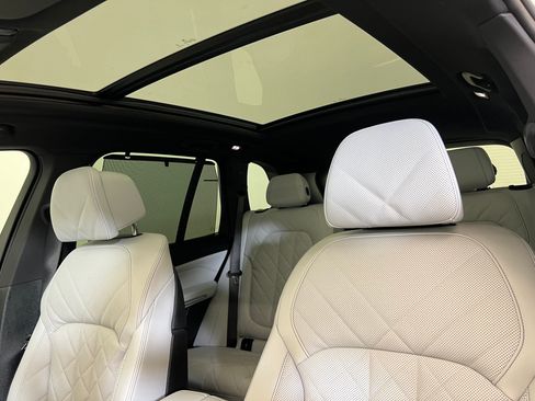 Used 2026 BMW X5 sDrive40i w/ Climate Comfort Package RWD image 15