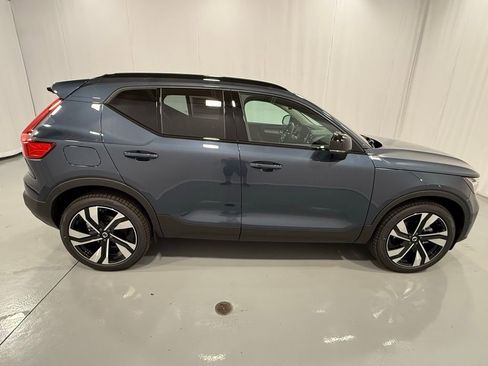 New 2026 Volvo XC40 B5 Ultra w/ Protection Package Premier image 5