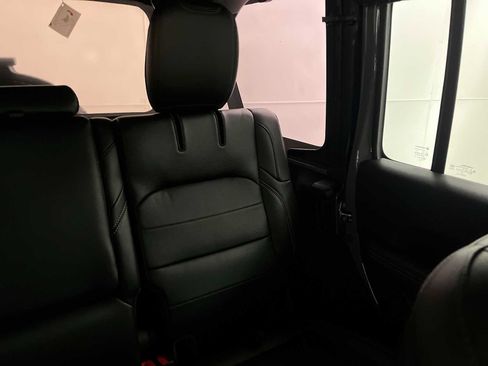 Used 2021 Jeep Wrangler Unlimited Sahara w/ Cold Weather Group AWD/4WD image 14