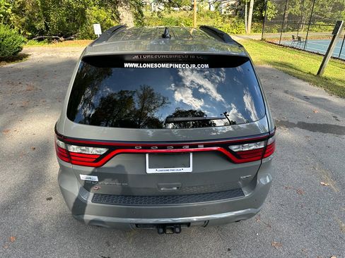 Used 2024 Dodge Durango GT image 4