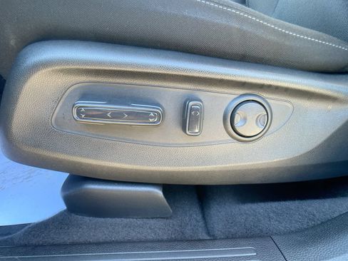 Certified 2024 Honda CR-V EX image 13