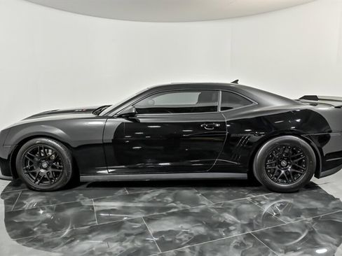 Used 2014 Chevrolet Camaro ZL1 RWD image 6