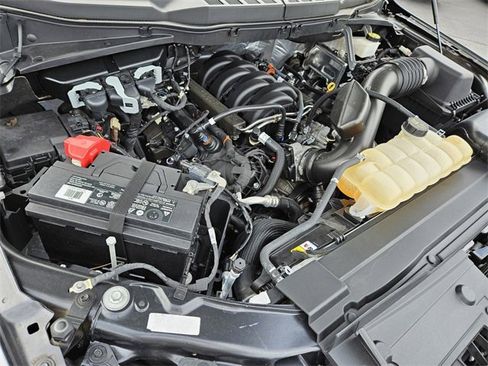 Used 2021 Ford F150 XL w/ STX Appearance Package image 18