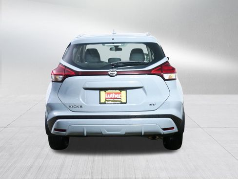Used 2024 Nissan Kicks SV image 6
