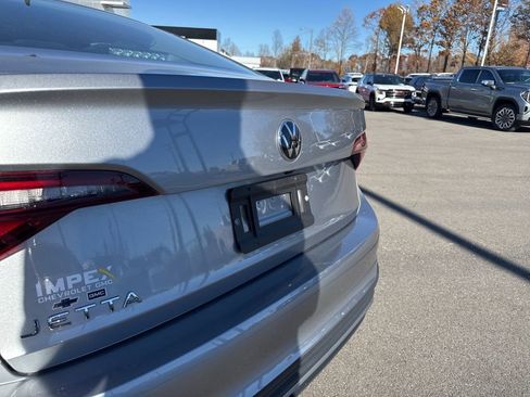 Used 2024 Volkswagen Jetta S image 25