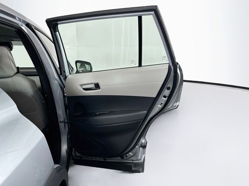 Used 2026 Toyota Corolla Cross L FWD image 28