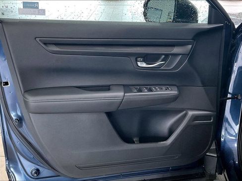 Used 2024 Honda CR-V EX image 9