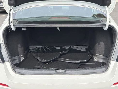 Used 2023 Honda Civic Sport image 30