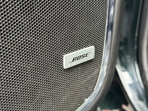 Used 2016 Chevrolet Suburban LT image 22