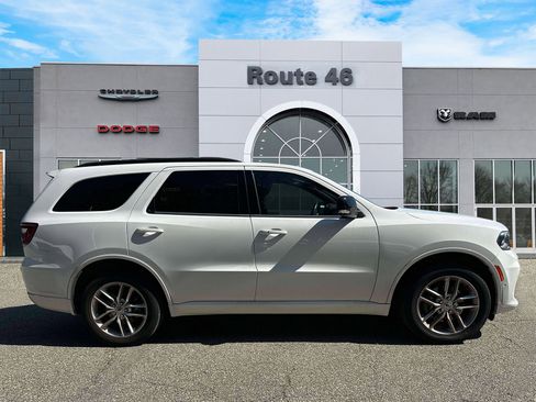 Used 2023 Dodge Durango GT AWD/4WD image 6