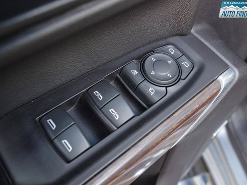 Used 2019 Chevrolet Silverado 1500 High Country AWD/4WD image 11