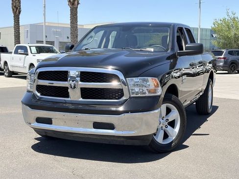Used 2024 RAM 1500 Classic SLT AWD/4WD image 3