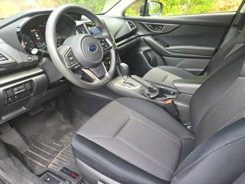 Used 2023 Subaru Crosstrek 2.0i AWD/4WD image 2