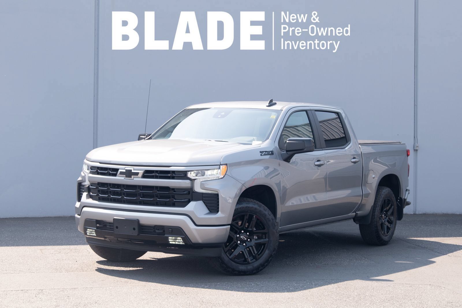 Used 2025 Chevrolet Silverado 1500 RST w/ Z71 Off-Road Package AWD/4WD image 1