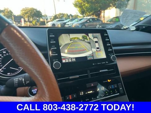 Used 2021 Toyota Avalon Limited w/ Advanced Safety Package FWD image 25