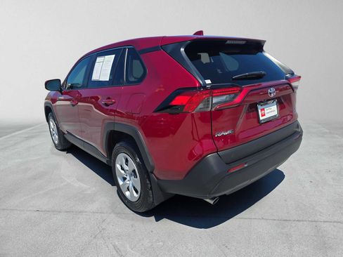 Certified 2025 Toyota RAV4 LE AWD/4WD image 5