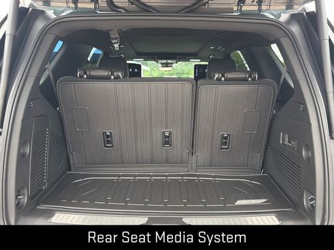 New 2026 GMC Yukon AT4 Ultimate w/ LPO, Floor Liner Package AWD/4WD image 9