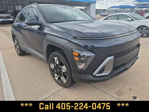 Used 2024 Hyundai Kona SEL AWD/4WD image 18