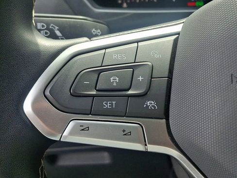 Used 2023 Volkswagen Tiguan SE R-Line AWD/4WD image 22