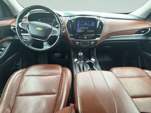 Used 2020 Chevrolet Traverse High Country w/ LPO, Cargo Package AWD/4WD image 18