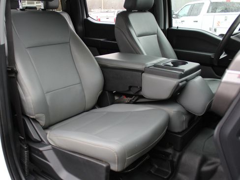 Used 2024 Ford F150 XL image 35