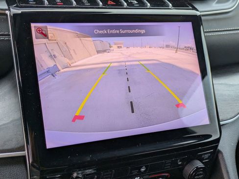 Used 2024 Jeep Grand Cherokee Limited 4xe image 22