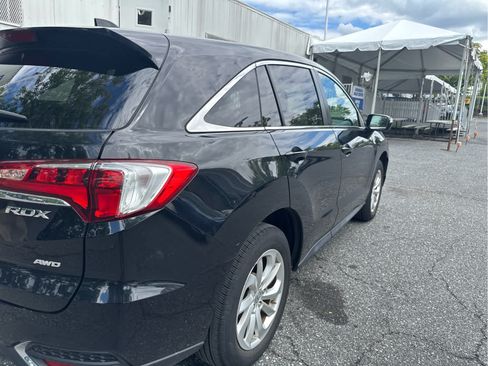 Used 2017 Acura RDX AWD w/ Technology Package image 4