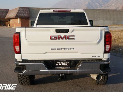 Used 2023 GMC Sierra 2500 SLE image 9