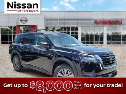 New 2025 Nissan Pathfinder SV w/ Cargo Package