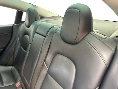Used 2023 Tesla Model 3 Standard Range RWD image 32