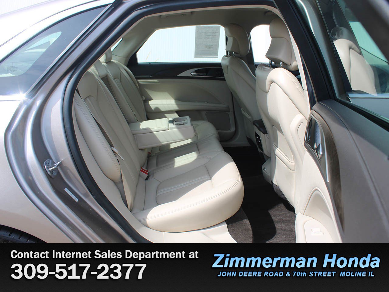 Used 2018 Lincoln MKZ Reserve FWD image 7