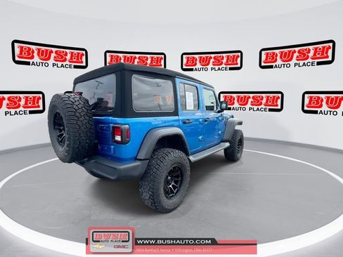 Used 2022 Jeep Wrangler Unlimited Sport image 2