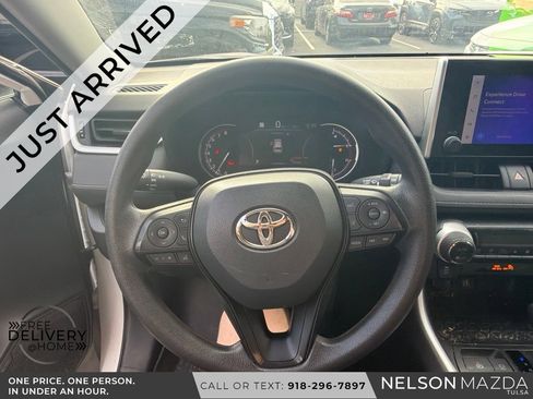 Used 2023 Toyota RAV4 XLE FWD image 19
