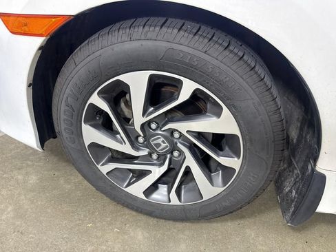 Used 2017 Honda Civic EX image 17