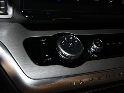 New 2027 Ford Expedition Max Platinum AWD/4WD image 14