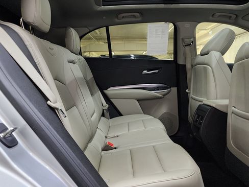 Used 2019 Cadillac XT4 Luxury AWD/4WD image 20