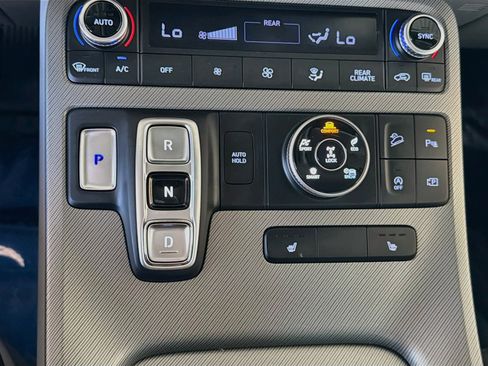 Used 2025 Hyundai Palisade SEL AWD/4WD image 24