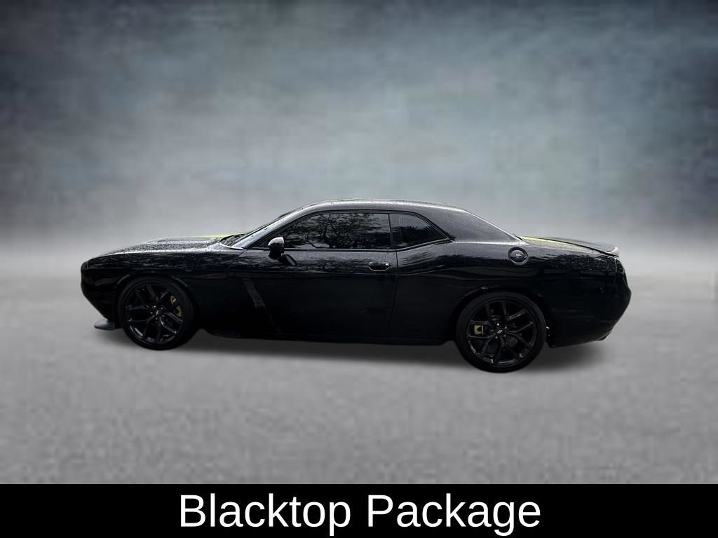 Used 2020 Dodge Challenger GT w/ Blacktop Package RWD image 4