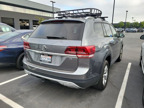 Used 2018 Volkswagen Atlas SE FWD image 4