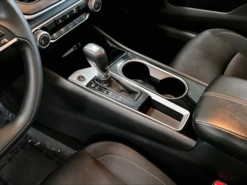 Certified 2024 Nissan Altima 2.5 SV image 17