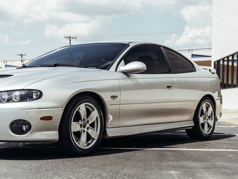 Used 2005 Pontiac GTO RWD image 44