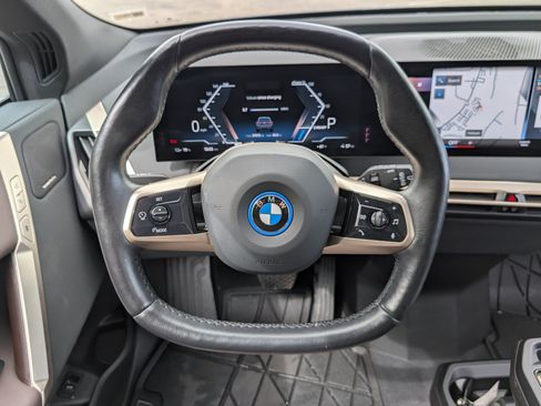 Used 2023 BMW iX xDrive50 w/ Premium Package AWD/4WD image 24