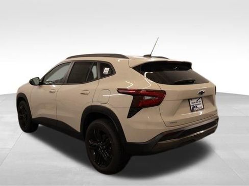 New 2026 Chevrolet Trax ACTIV FWD image 4