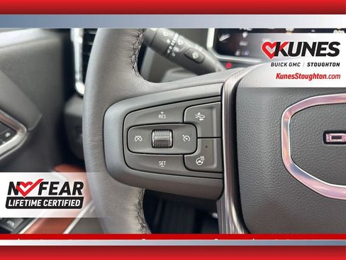 Used 2026 GMC Sierra 3500 Denali Ultimate w/ Snow Plow Prep/Camper Package image 35
